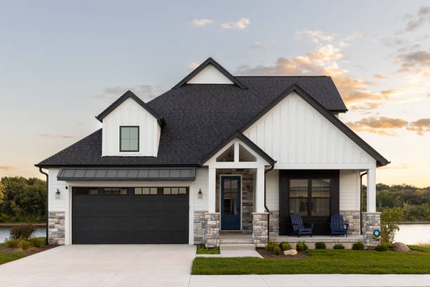 Best Hot Roofs  in Hillcrest, CA
